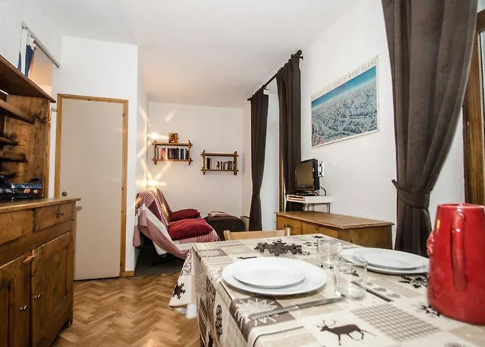 Apartamento Le Carlton-5 By Interhome Chamonix